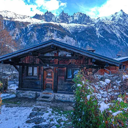 Near The Slopes Chamonix-mont-blanc *