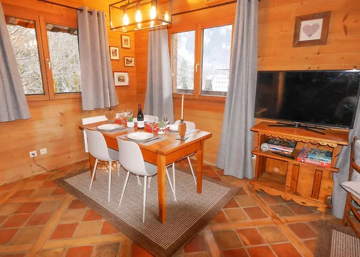 Near The Slopes Chamonix-mont-blanc * Chamonix